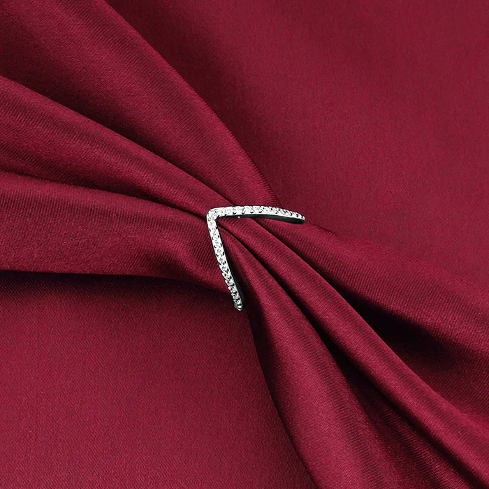 Silver V-Shaped Crystal Ring - Image 3